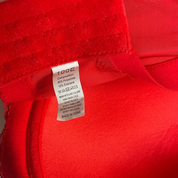 Vibrant Red Lace Underwire Bra - Picture 5 of 6